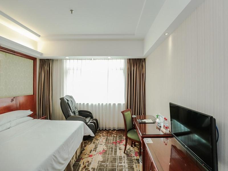 Vienna Hotel Dongguan Hou street Wanda Plaza Buitenkant foto